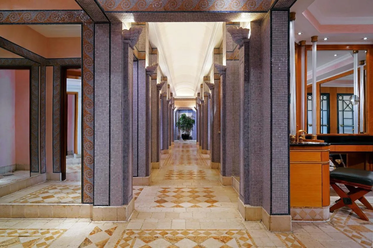 Отель Sheraton Addis, A Luxury Collection Hotel, Аддис-Абеба